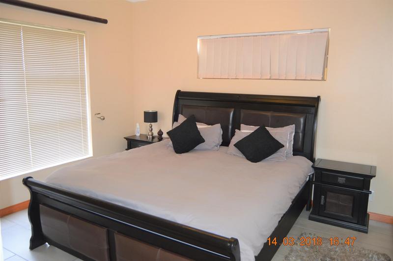To Let 6 Bedroom Property for Rent in Kleinbron Estate Western Cape